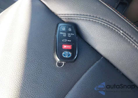 2022 Toyota Sienna Xse из США, поврежденный, VIN 5TDXSKFC2NS069850